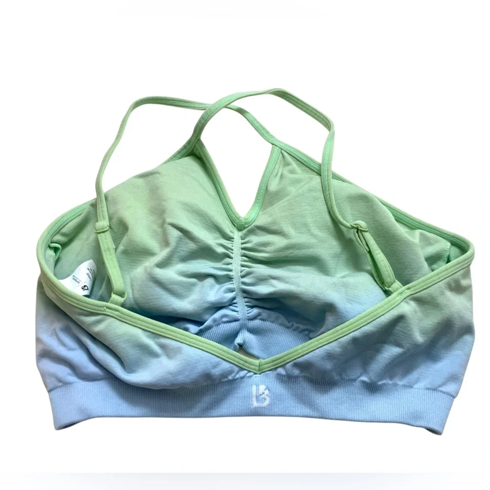 Buffbunny - Wonder Seamless Sports Bra - Picture 5 of 6